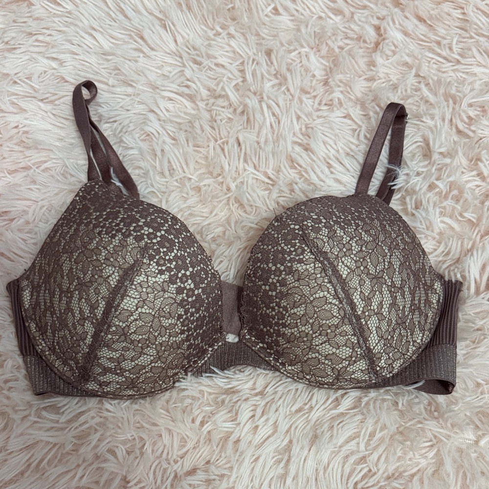 Victoria's Secret Lace Bra - Mauve